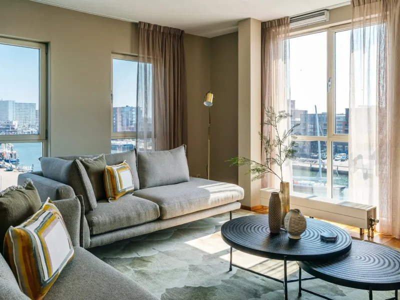 Harbour 12